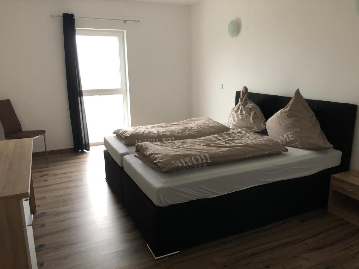 Stundenhotel Krieger Bueren  Esterno foto