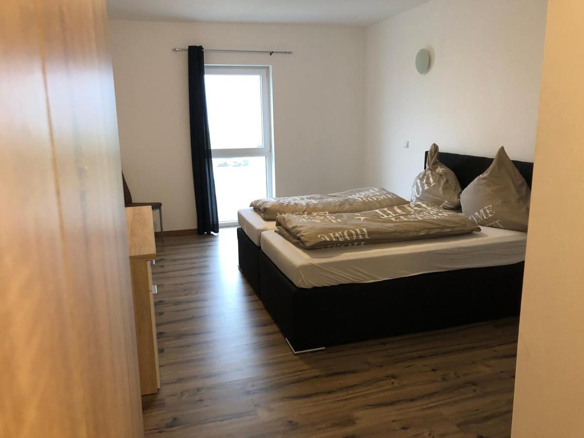 Stundenhotel Krieger Bueren  Esterno foto